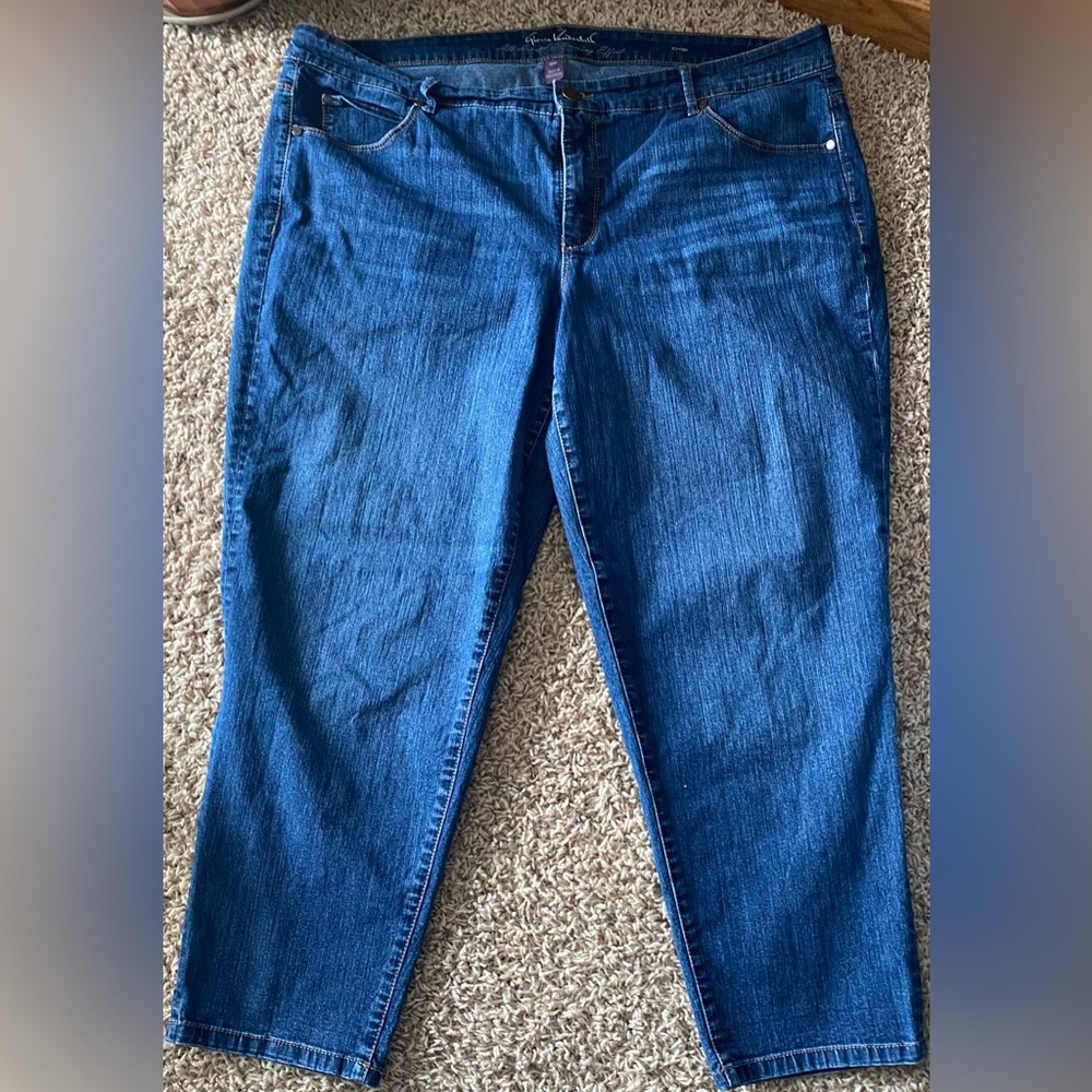 Gloria Vanderbilt Dark Blue Ankle Jeans